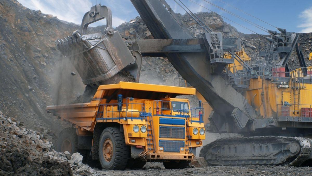 A empresa deveria estimular a instalação de polos vinculados à cadeia mineral (Imagem: Shutterstock)