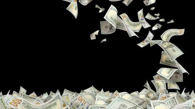 Dólar mais em conta ao brasileiro também incentiva investir mais no exterior (Imagem: Shutterstock)