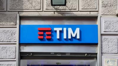 O leilão deve atrair atenção das principais operadoras do país (Imagem: Shutterstock)