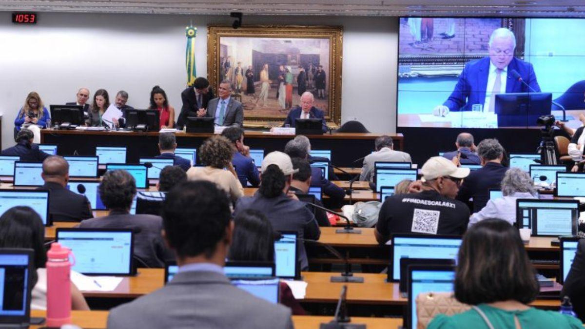 (Imagem: Renato Araújo / Câmara dos Deputados  Fonte: Agência Câmara de Notícias)