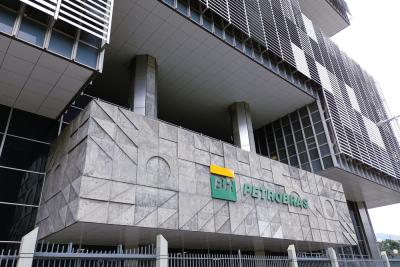 Estatal renovou grande parte do colegiado, mantendo maioria dos assentos para o governo (Imagem: Shutterstuck)