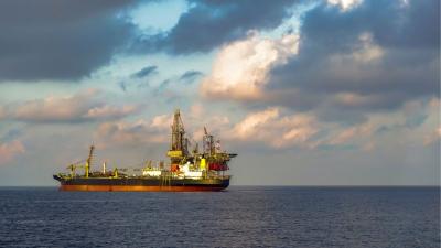 Segundo a Petrobras, a costa africana possui características semelhantes às do pré-sal (Imagem: Shutterstock)