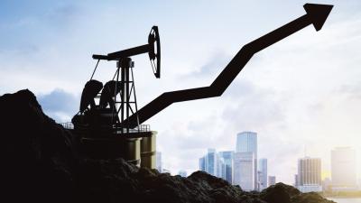 O Estreito de Ormuz voltou a travar o fluxo (Imagem: Shutterstock)