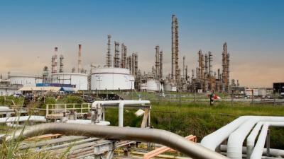 Braskem é a maior petroquímica do Brasil (Imagem: Shutterstuck)