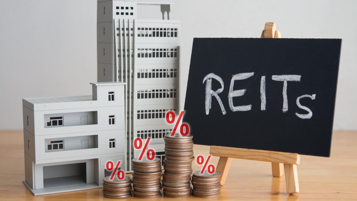 REITs podem fazer dívidas, diferente dos FIIs, por isso, sofrem mais com juros altos (Imagem: Shutterstock)