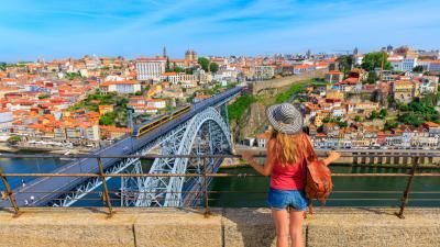 BBAS3 permitirá investir na Europa, além de usos de cartão de crédito no Brasil (Imagem: Shutterstock)