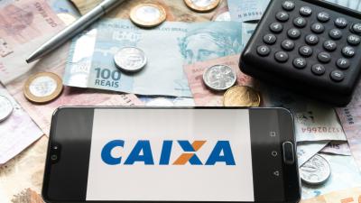 CXSE3 pagará maior valor nominal em proventos e tem data-com no dia 30 de abril de 2026 (Imagem: Shutterstock)