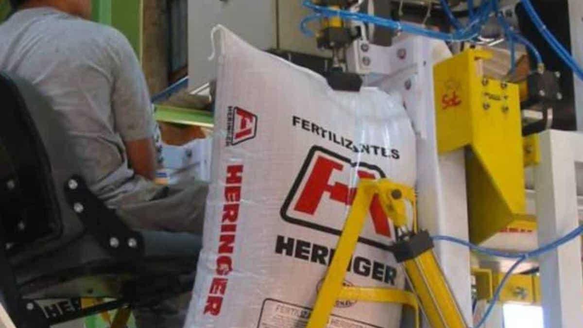 Fertilizantes convencionais tiveram queda mais acentuada no 1T26 (Imagem: Divulgação/Fertilizantes Heringer)
