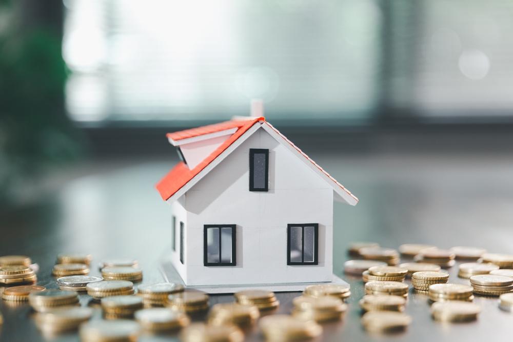Fundos Imobiliários investem em ativos residenciais e comerciais (Imagem: Shutterstuck)