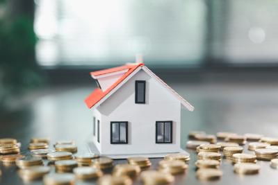 Fundos Imobiliários investem em ativos residenciais e comerciais (Imagem: Shutterstuck)