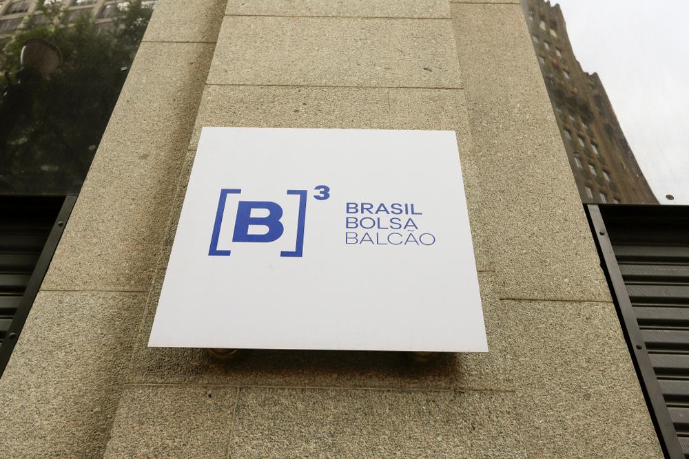 B3 é responsável por organizar o balcão da bolsa de valores no Brasil (Imagem: Shutterstuck)