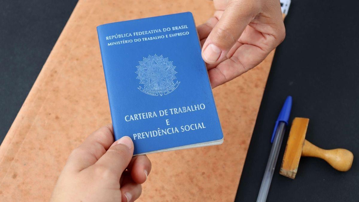 A análise do texto será retomada nesta quarta-feira (27) (Imagem: Shutterstock)