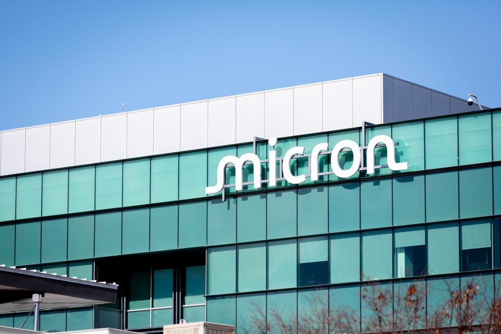 Micron é a mais nova empresa a valer mais de R$ 5 trilhões (Imagem: Shutterstuck)