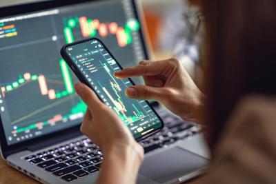 Bolsa de valores brasileira é uma das maiores das Américas (Imagem: Shutterstock)