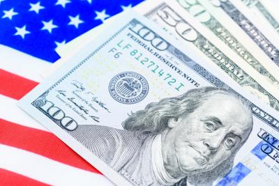 Dólar é termômetro serve de termômetro para sentir reação dos investidores ao longo do dia (Imagem: Shutterstock)