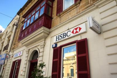 Sediado no Reino Unido, HSBC é um dos principais bancos do mundo (Imagem: Shutterstock)