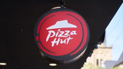 As ações da Yum chegaram a subir 3,6% nesta terça-feira em NY (Imagem: Shutterstock)