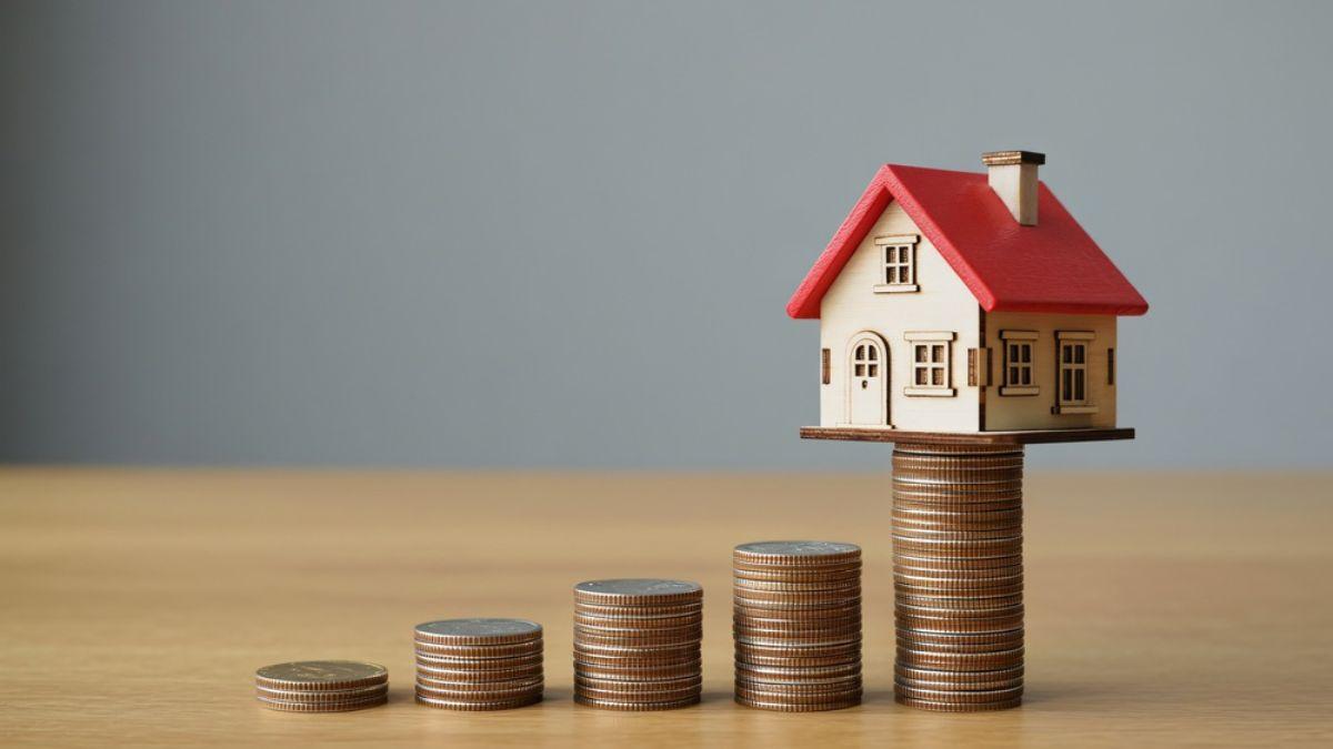 Logo atrás aparece o HCTR11, com dividend yield de 22,37% (Imagem: Shutterstock)