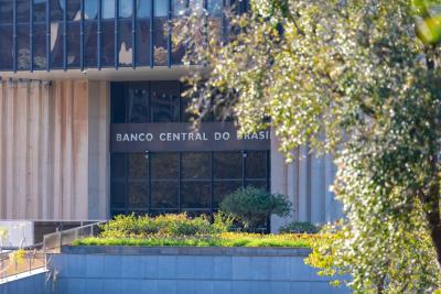 Banco Central é responsável pela política monetária do país (Imagem: Shutterstock)