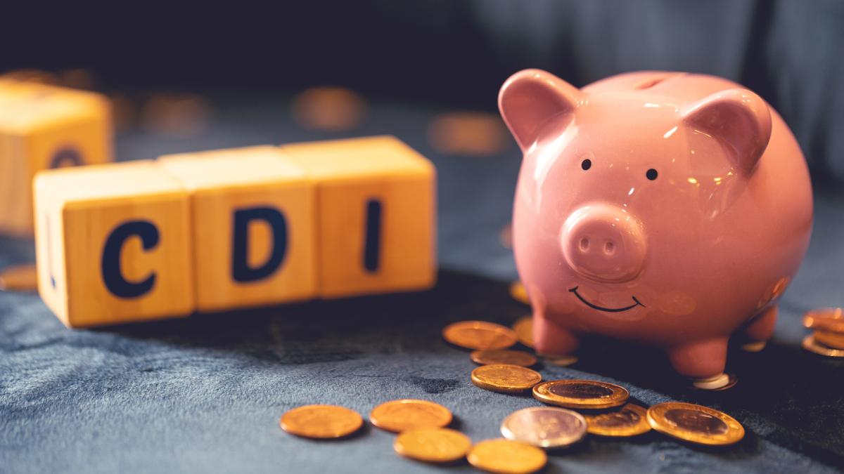 Índices de referência calculados pela Anbima mostram quem venceu o CDI (Imagem: Shutterstock)