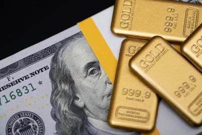 Ouro é um dos metais preciosos mais comprados por governos (Imagem: Shutterstock)