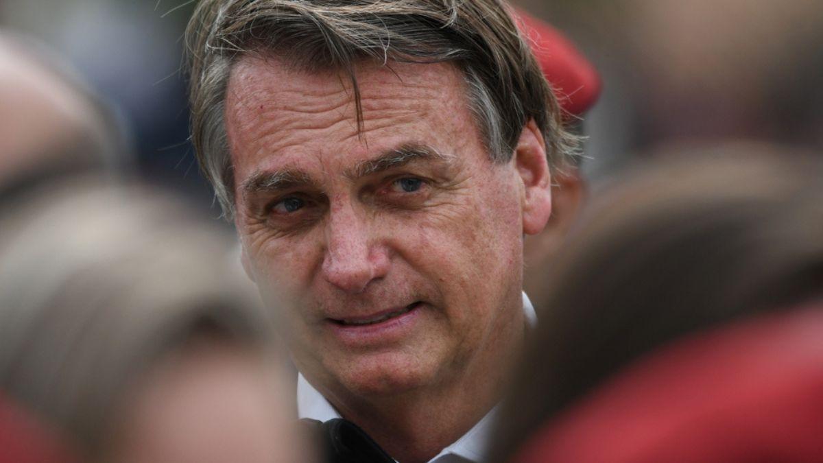 Desde março de 2026, Bolsonaro cumpre prisão domiciliar em Brasília (Imagem: Shutterstock)
