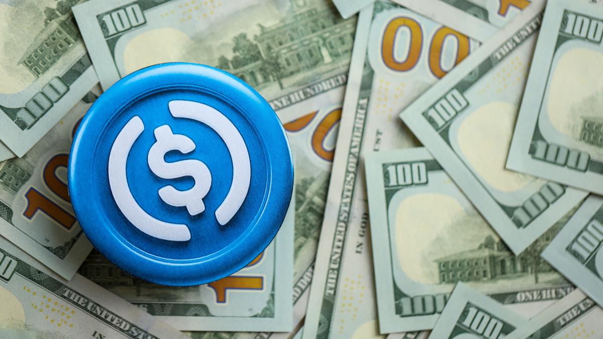 USDC, criado pela Circle, funciona na prática como o dólar digital (Imagem: Shutterstock)