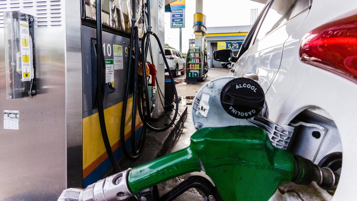 Ações da Jalles Machado (JALL3) disparam +4% com o noticiário do etanol (Imagem: Shutterstock)