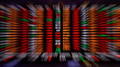 Lista de itens poupados do tarifaço de Trump ajuda a amenizar o IBOV vermelho (Imagem: Shutterstock)