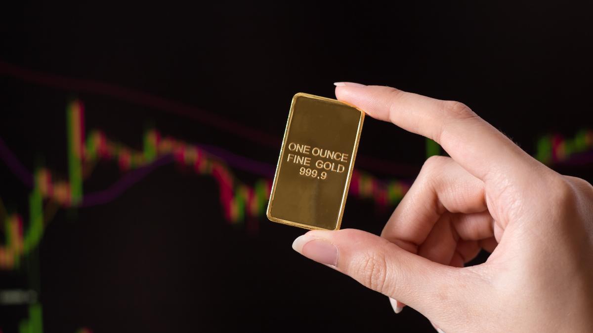Ações da mineradora de ouro Aura Minerals também surfaram o rali (Imagem: Shutterstock)