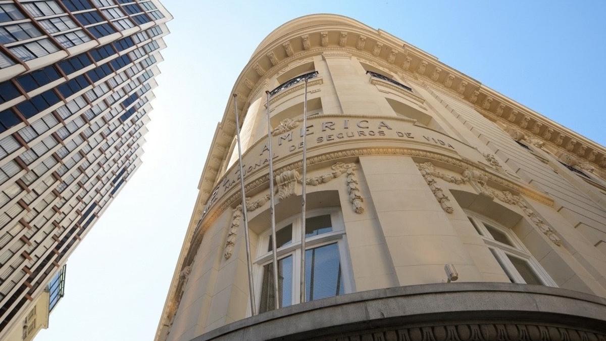 FII EDGA11 explora um único imóvel comercial bem no centro do Rio de Janeiro (Imagem: Reprodução/JLL)