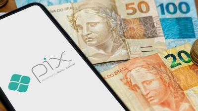 O cumprimento do novo sistema passa a ser obrigatório aos bancos (Imagem: Shutterstock)