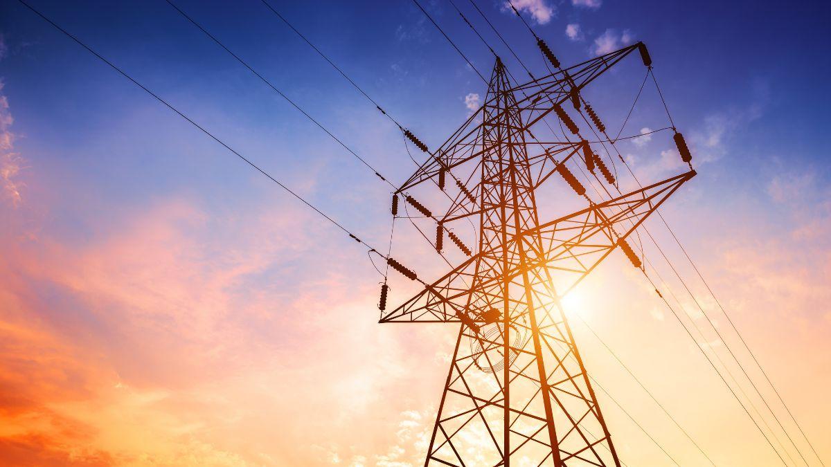 Processo envolve ativos de transmissão de energia (Imagem: Shutterstock)