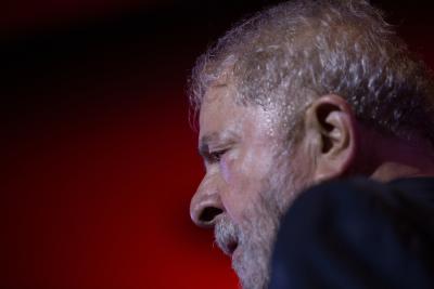 Lula perdeu vantagem no 1º e no 2º turno das eleições, segundo o BTG/Nexus (Imagem: Shutterstock)