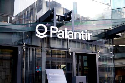 Palantir é uma empresa dos EUA especializada na análise de dados (Imagem: Shutterstock)