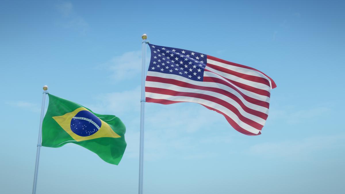 Por ora, a embaixadora brasileira poderá permanecer nos EUA (Imagem: Shutterstock)