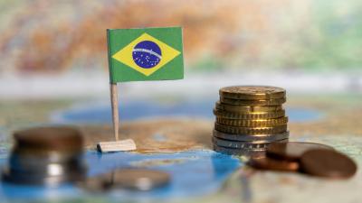 Ata do Copom traz a justificativa sobre a última decisão sobre a taxa Selic (Imagem: Shutterstock)