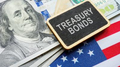 Treasury Bonds com vencimento em 30 anos pagam taxa recorde de 5,23% ao ano (Imagem: Shutterstock)