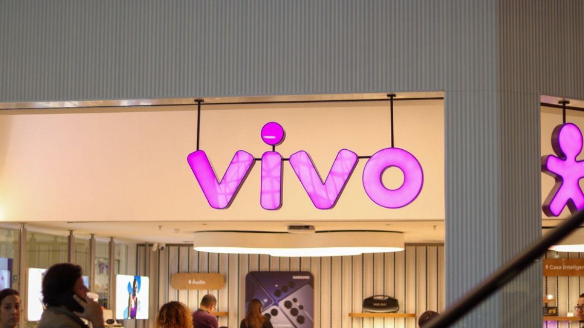Vivo é uma das maiores operadoras de telefonia do país (Imagem: Shutterstock)