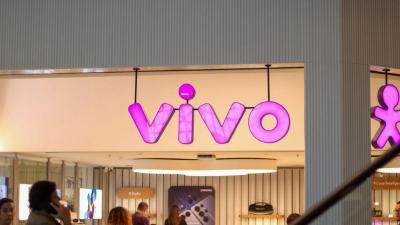Vivo é uma das maiores operadoras de telefonia do país (Imagem: Shutterstock)