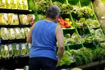Levantamento considera 15 dias de dois meses diferentes (Imagem: Shutterstock)