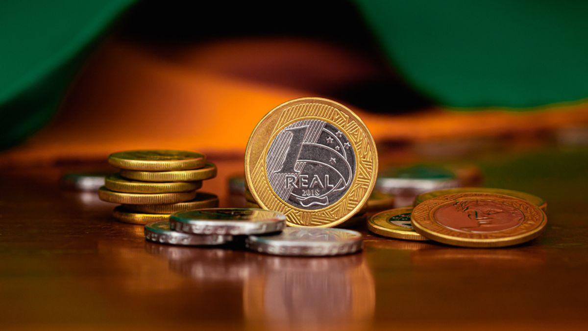 A prévia da inflação oficial desacelerou no acumulado de 12 meses para 4,24% (Imagem: Shutterstock)