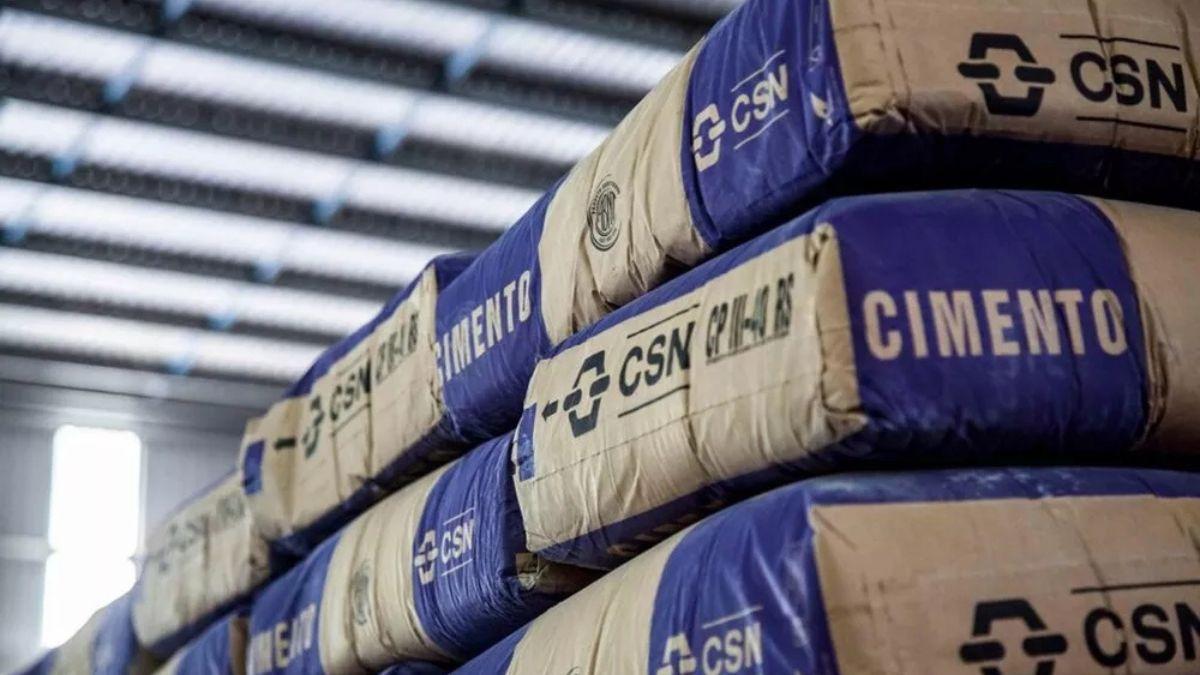 A troca de comando chega em um momento de reestruturação financeira da companhia (Imagem: Shutterstock)