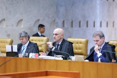 Moraes e Mendonça sentam lado a lado durante sessão da Corte (Imagem: Reprodução/STF)