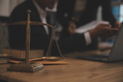 A CVM é responsável pela regulação e fiscalização do mercado de capitais (Imagem: Shutterstock)