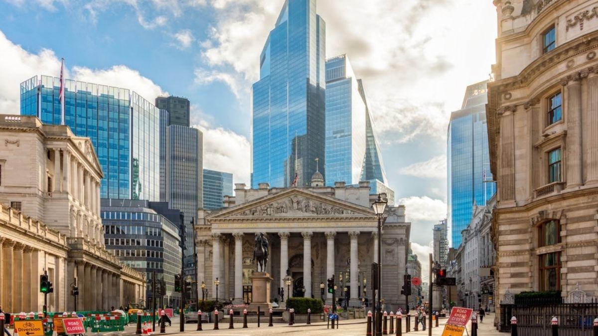 Cerca de 37% das empresas listadas na Bolsa de Londres não são do Reino Unido (Imagem: Shutterstock)