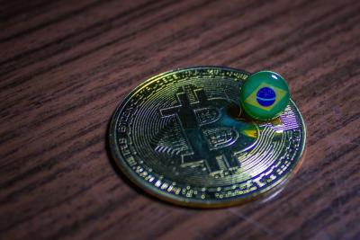 Stablecoins puxam posição do Brasil em relação às criptomoedas no mundo (Imagem: Shutterstock)