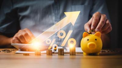 Taxas dos títulos públicos de longo prazo voltaram a subir nesta virada de mês (Imagem: Shutterstock)