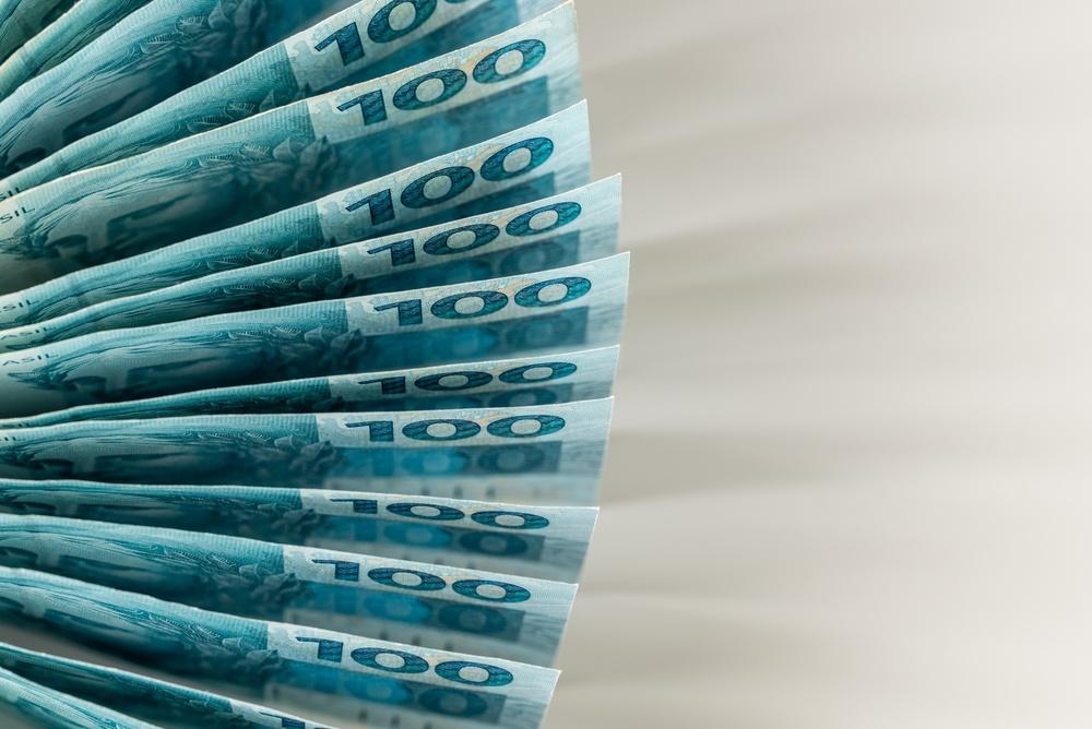 Proventos serão depositados ao longo do mês conforme calendário (Imagem: Shutterstock)