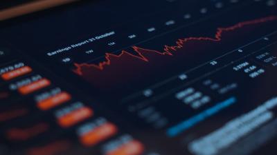 Só Recrusul, JBS e BrasilAgro encerraram setembro nas mínimas do ano (Imagem: Shutterstock)